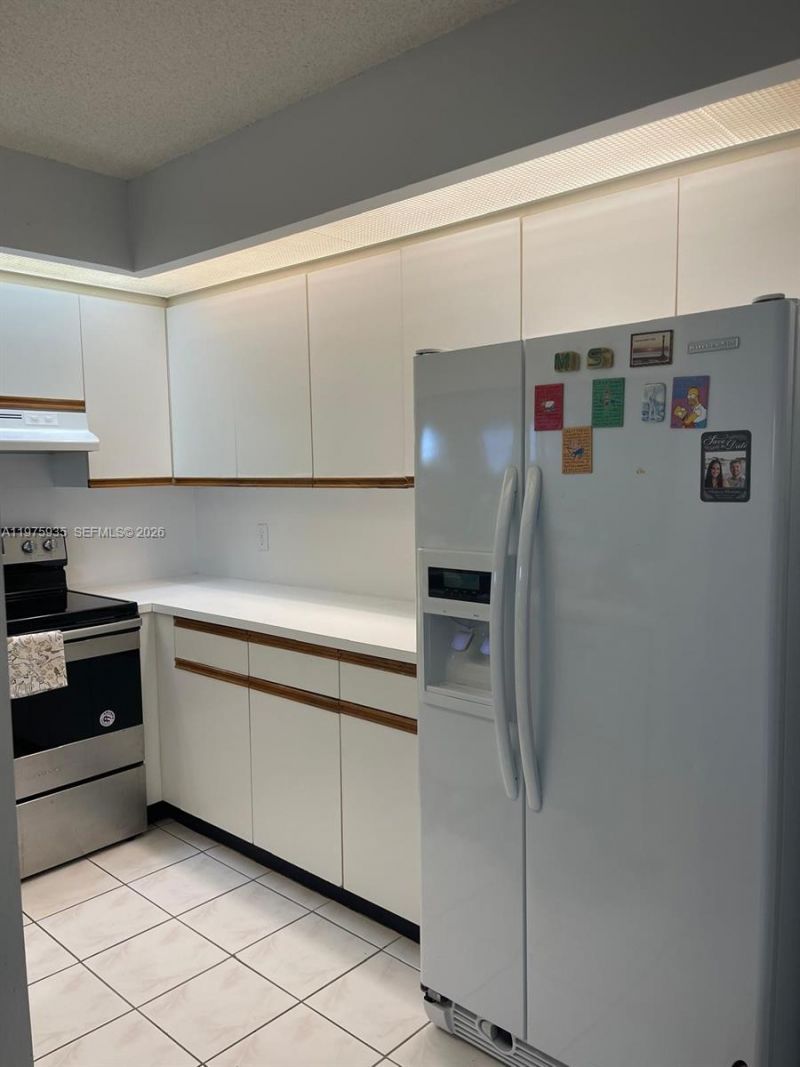 1110 SW 125th Ave, Unit 202M, Pembroke Pines, FL 33027 Photo