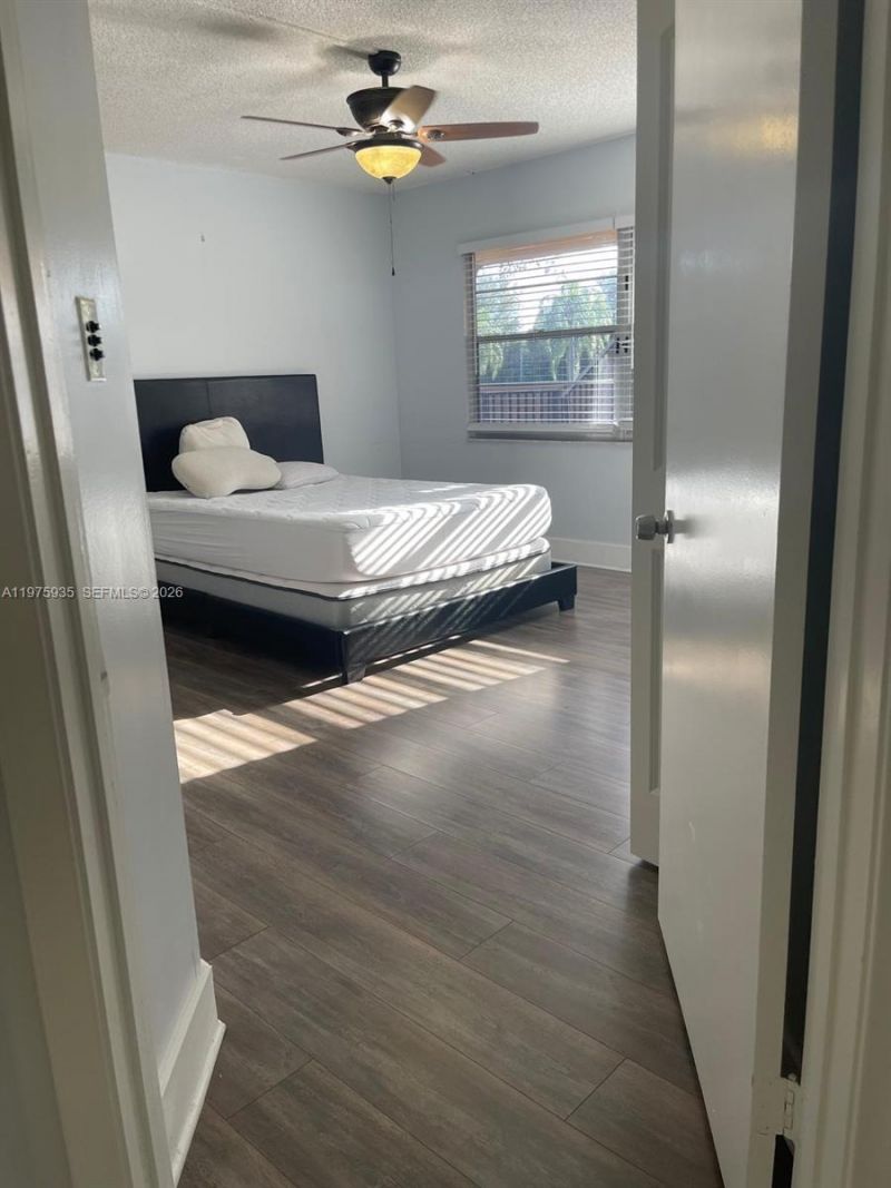 1110 SW 125th Ave, Unit 202M, Pembroke Pines, FL 33027 Photo