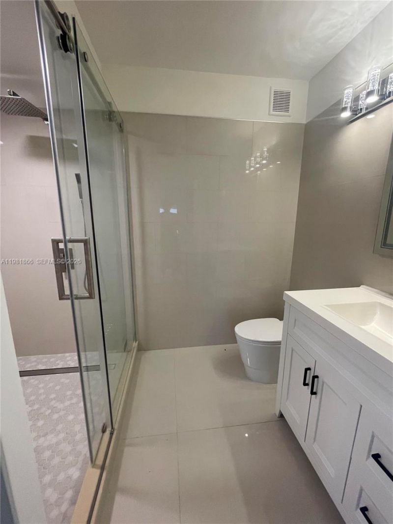 14728 Balgowan Rd, Miami Lakes, FL 33016 Photo