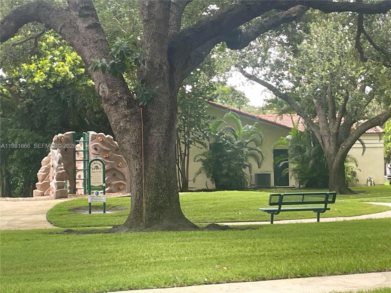 14728 Balgowan Rd, Miami Lakes, FL 33016 Photo