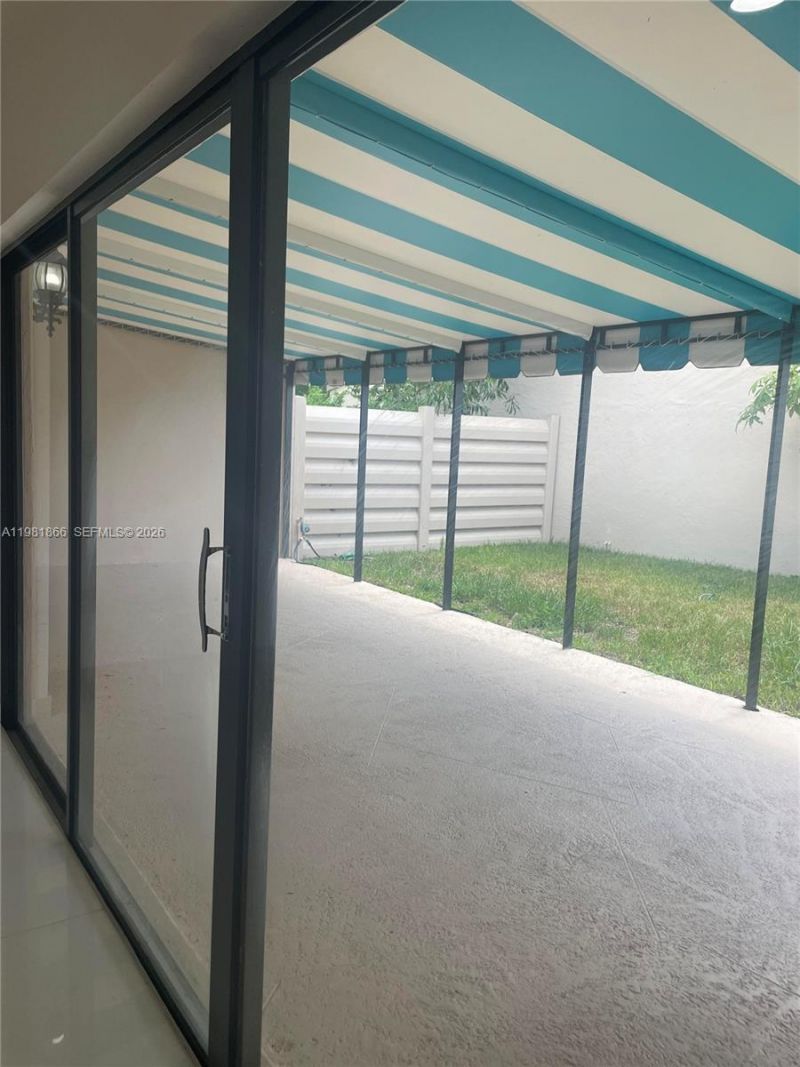 14728 Balgowan Rd, Miami Lakes, FL 33016 Photo