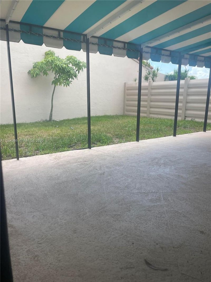 14728 Balgowan Rd, Miami Lakes, FL 33016 Photo