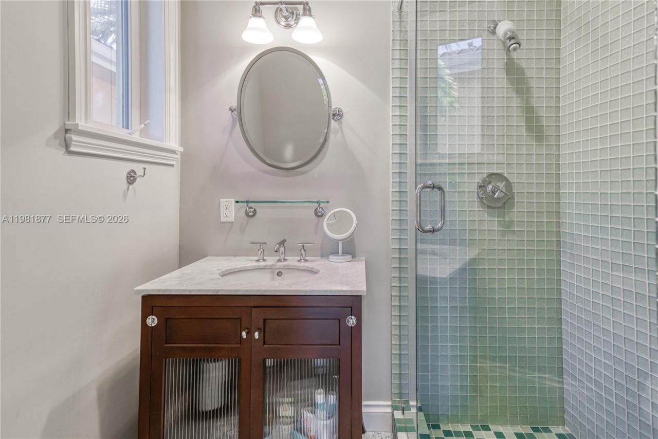 13681 Deering Bay Dr , Coral Gables, FL 33158 Photo