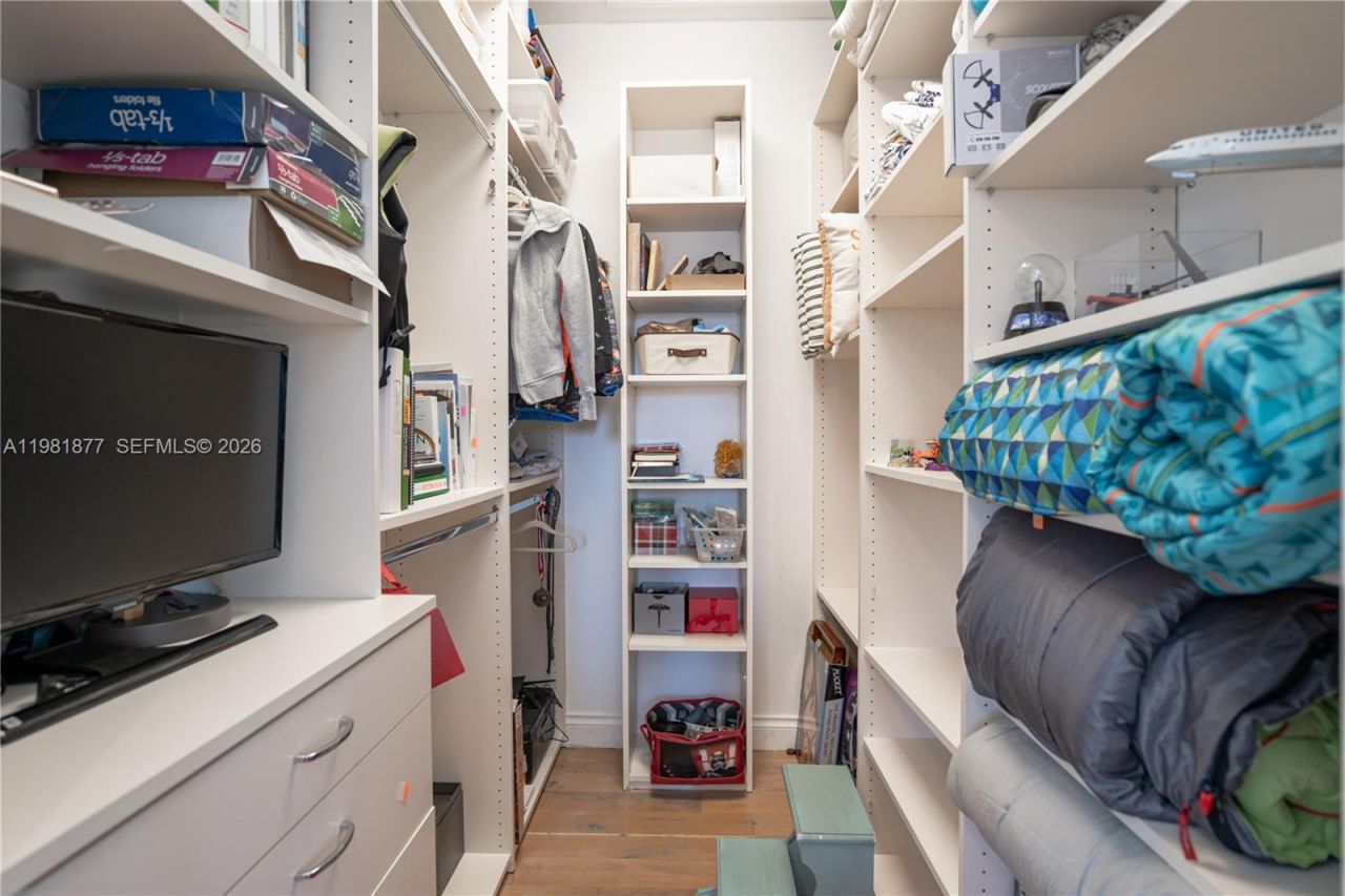 13681 Deering Bay Dr , Coral Gables, FL 33158 Photo