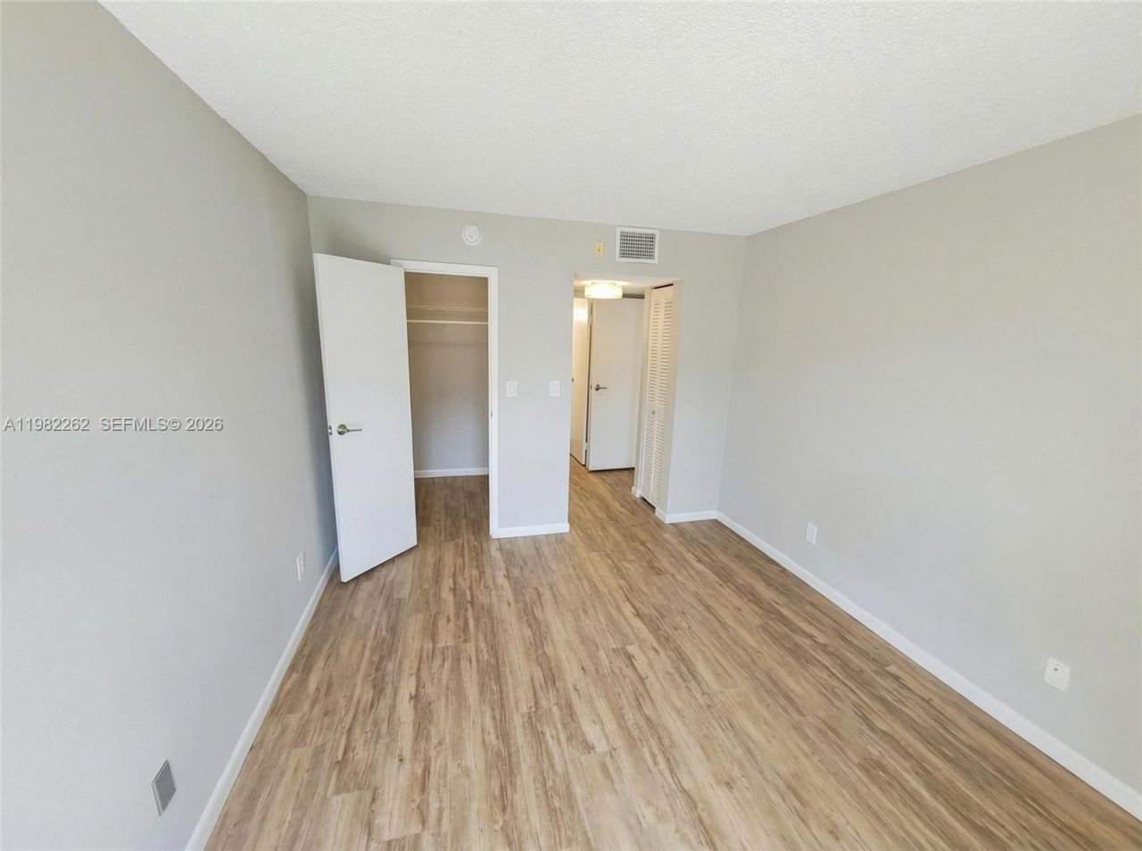 210 172nd St , Unit 234, Sunny Isles Beach, FL 33160 Photo