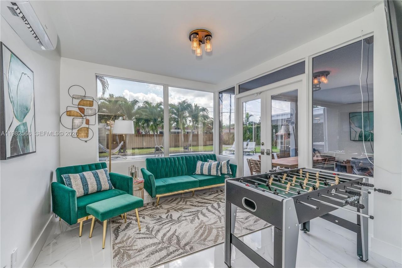 4212 Van Buren St , Hollywood, FL 33021 Photo