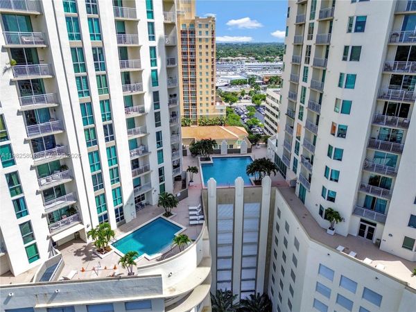 9055 SW 73rd Ct, Unit 1104, Miami, FL 33156