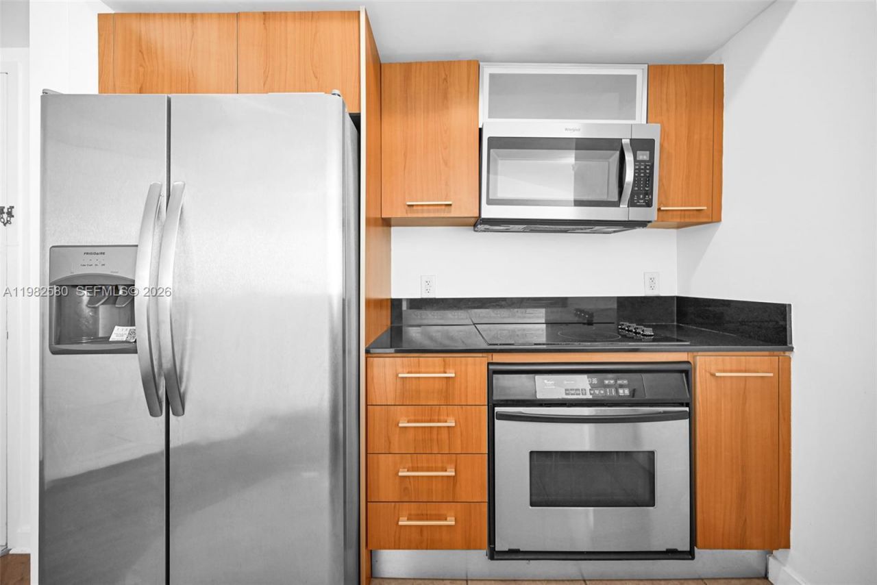 9055 SW 73rd Ct , Unit 1104, Miami, FL 33156 Photo