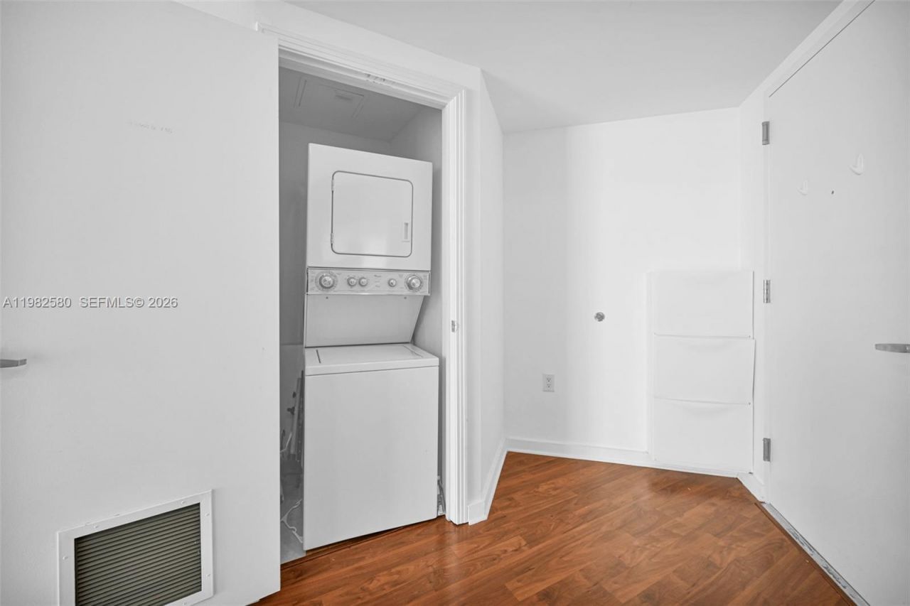 9055 SW 73rd Ct , Unit 1104, Miami, FL 33156 Photo