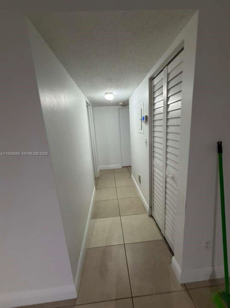 9723 Hammocks Blvd , Unit 108, Miami, FL 33196 Photo