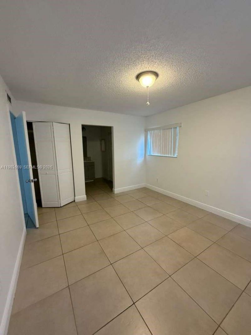 9723 Hammocks Blvd , Unit 108, Miami, FL 33196 Photo