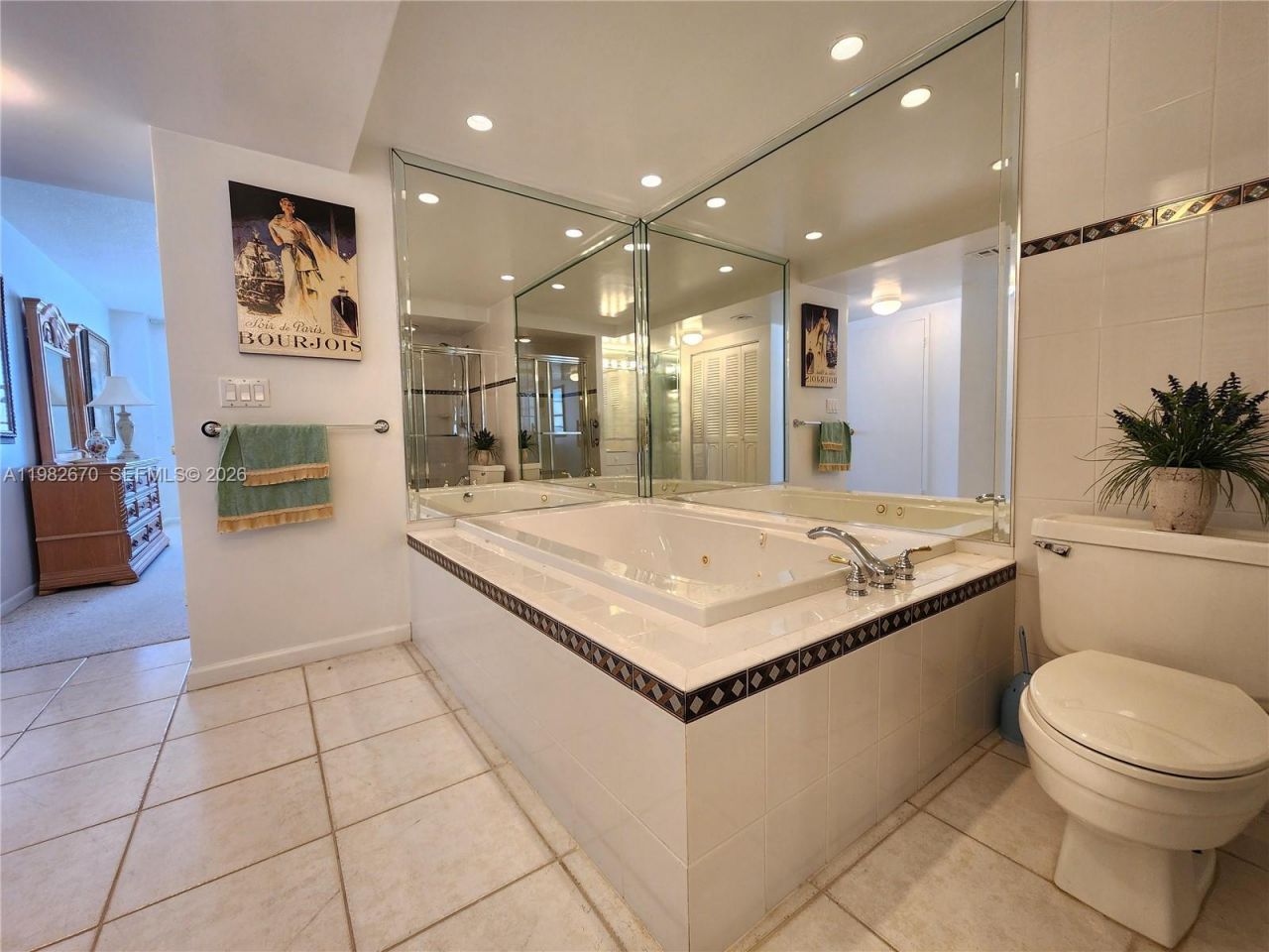 3725 S Ocean Dr, Unit 1619, Hollywood, FL 33019 Photo