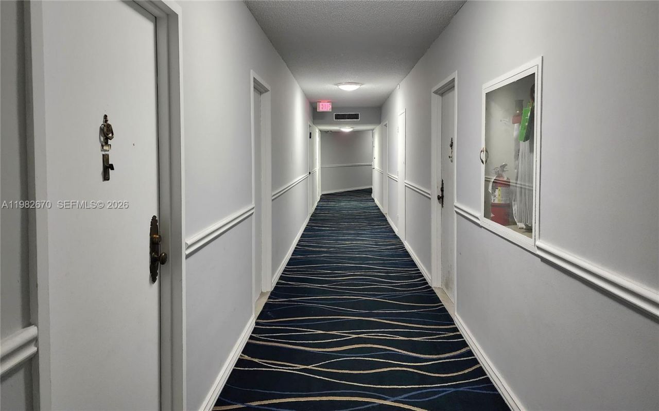 3725 S Ocean Dr, Unit 1619, Hollywood, FL 33019 Photo