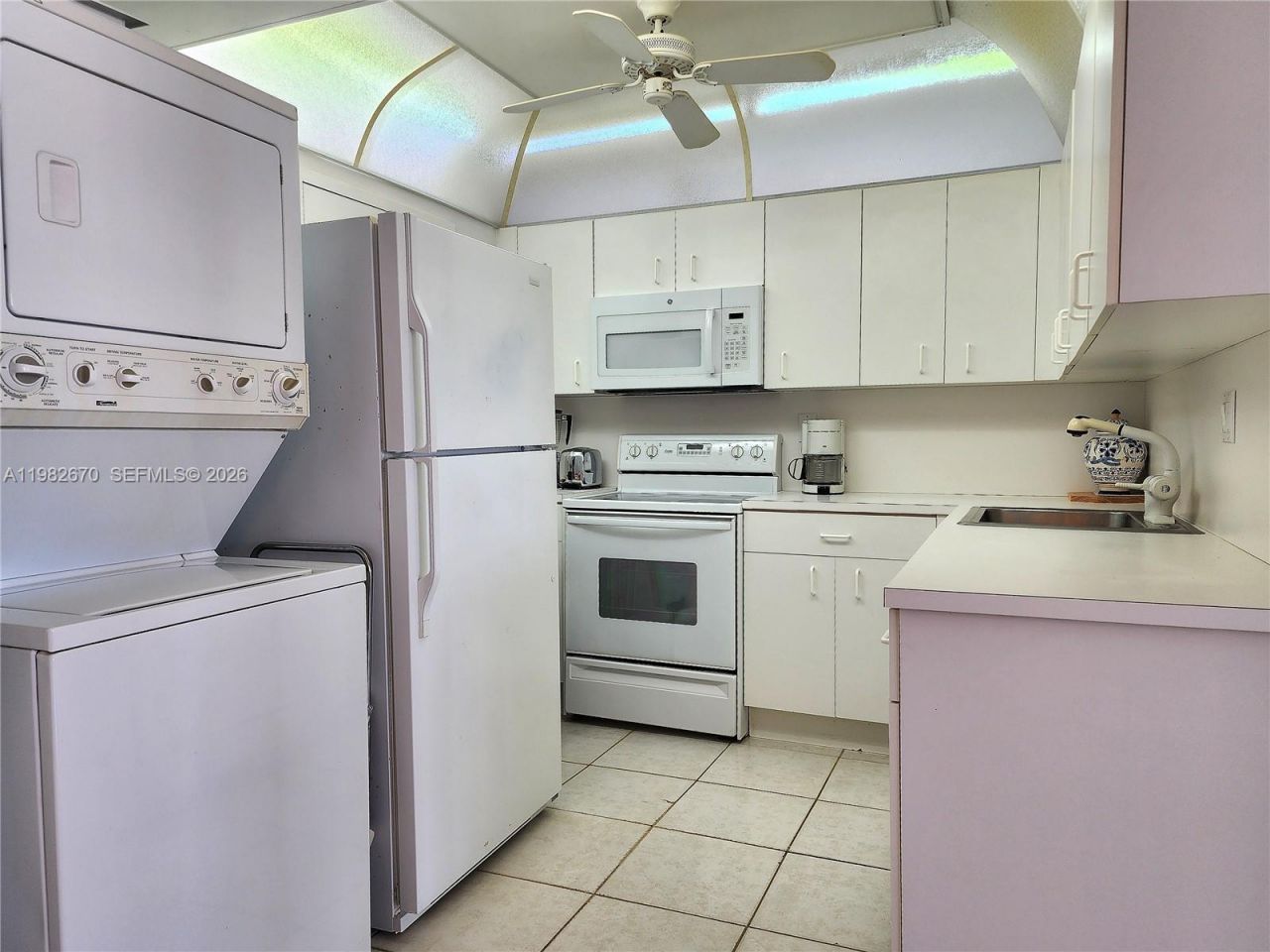 3725 S Ocean Dr, Unit 1619, Hollywood, FL 33019 Photo