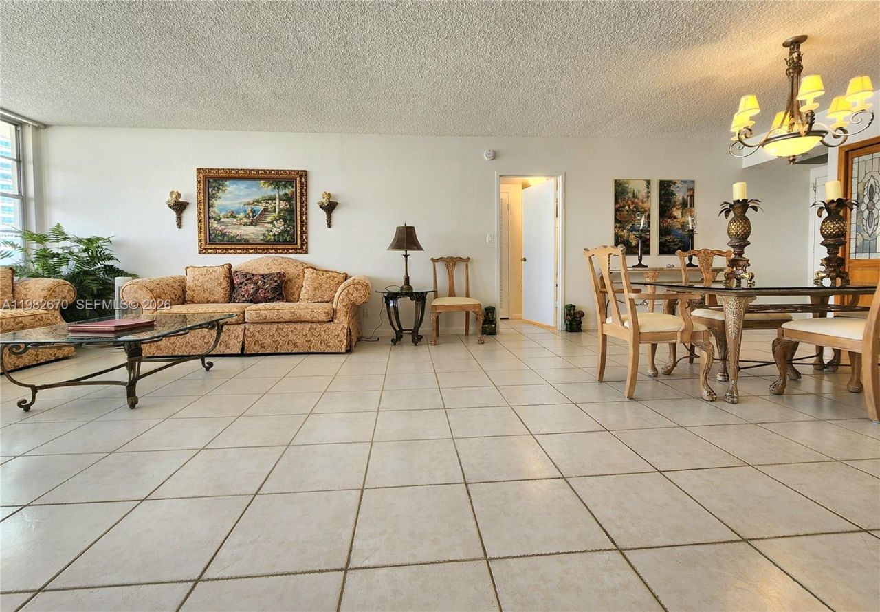 3725 S Ocean Dr, Unit 1619, Hollywood, FL 33019 Photo