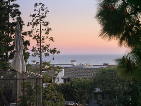 102 Scholz Plaza, Unit 34, Newport Beach, CA 92663