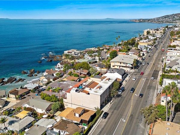 2037 S Coast, Unit 12, Laguna Beach, CA 92651