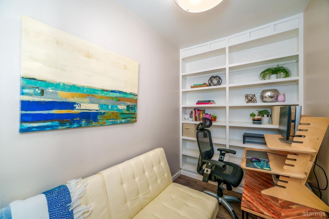 2293 Arizona Avenue, South Lake Tahoe, CA 96150 Photo