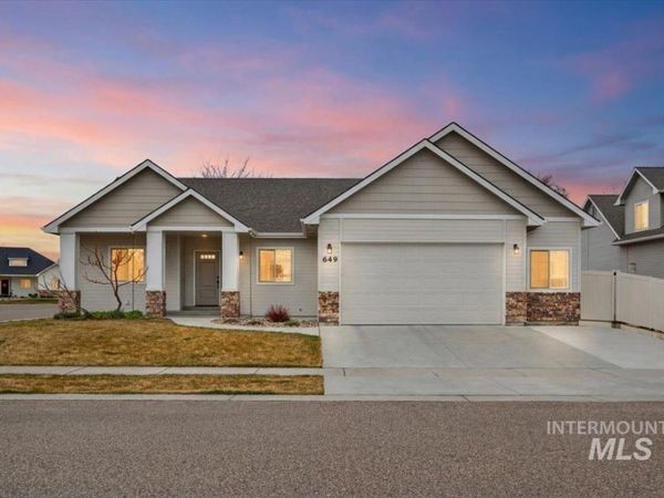 649 Lilac Street, Fruitland, ID 83619