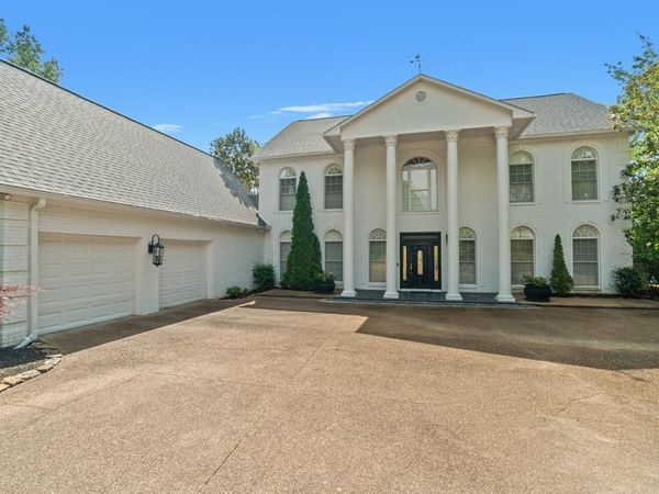 2210 Longspur Pointe, Oxford, MS 38655