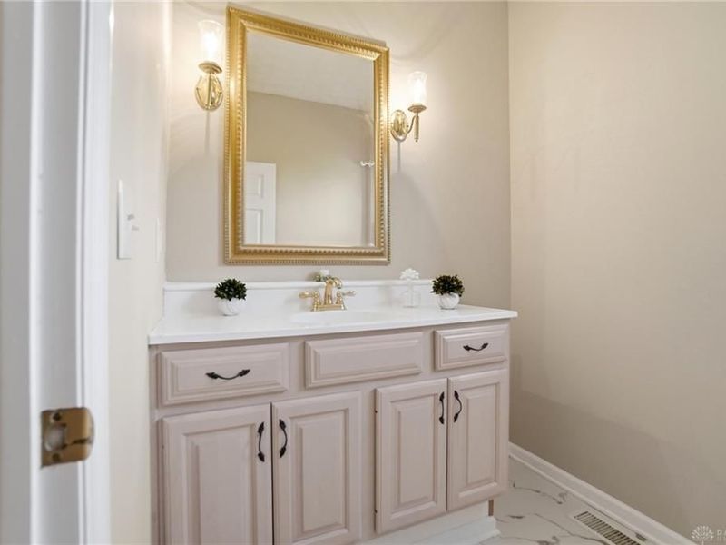 9963 Creek Landing Way, Washington Township, OH 45458 Photo 30