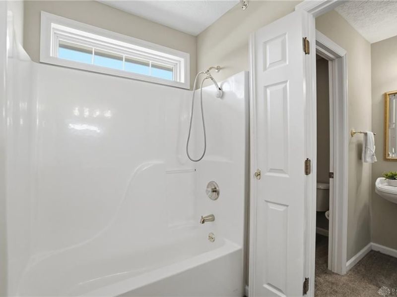 9963 Creek Landing Way, Washington Township, OH 45458 Photo 66