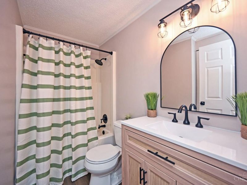 9553 Olde Woods Drive, West Chester, OH 45011 Photo 20