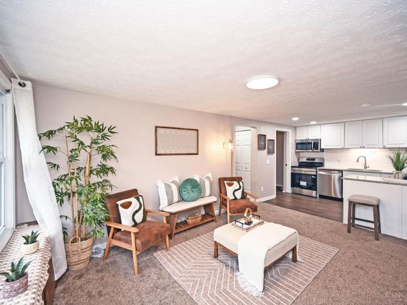 9553 Olde Woods Drive, West Chester, OH 45011 Photo 4