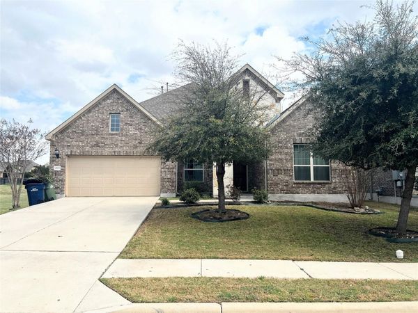 2700 Hudson LN, Leander, TX 78641