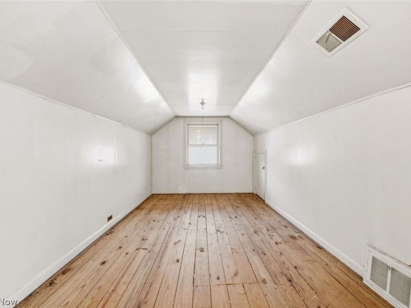 344 E 246th Street, Euclid, OH 44123 Photo 24