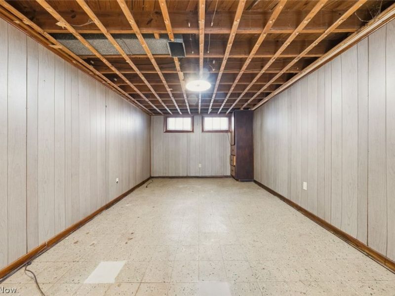 344 E 246th Street, Euclid, OH 44123 Photo 28