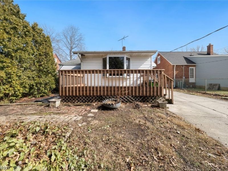 344 E 246th Street, Euclid, OH 44123 Photo 38