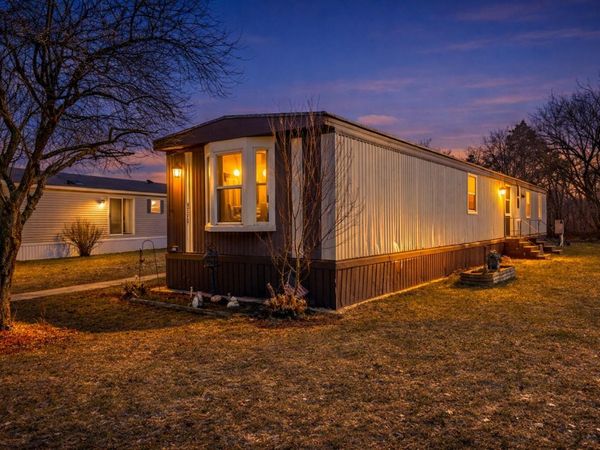 8779 Country View Drive NW, Sparta, MI 49345