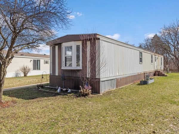 8779 Country View Drive NW, Sparta, MI 49345