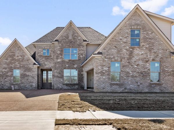 5330 BUTTERCUP LN, Lakeland, TN 38002