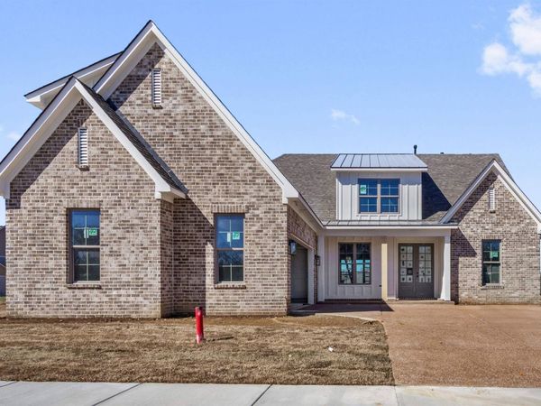 5311 THUNDER BOLT CV, Lakeland, TN 38002