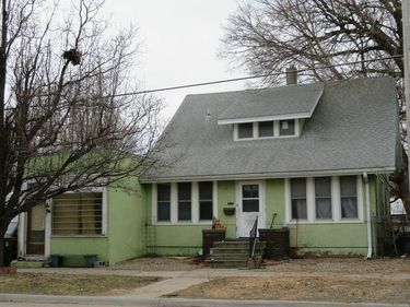 711 16TH AVE, COUNCIL BLUFFS, IA 51501