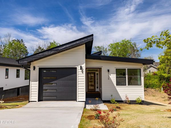 2335 Rock Gardens Drive, Sevierville, TN 37876
