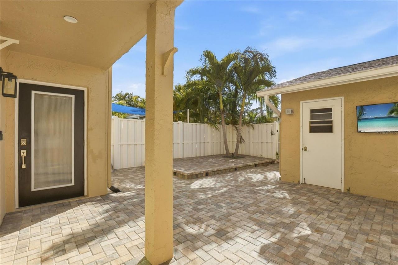 6537 Cape Hatteras Way Ne, Unit 4, Saint Petersburg, FL 33702 Photo