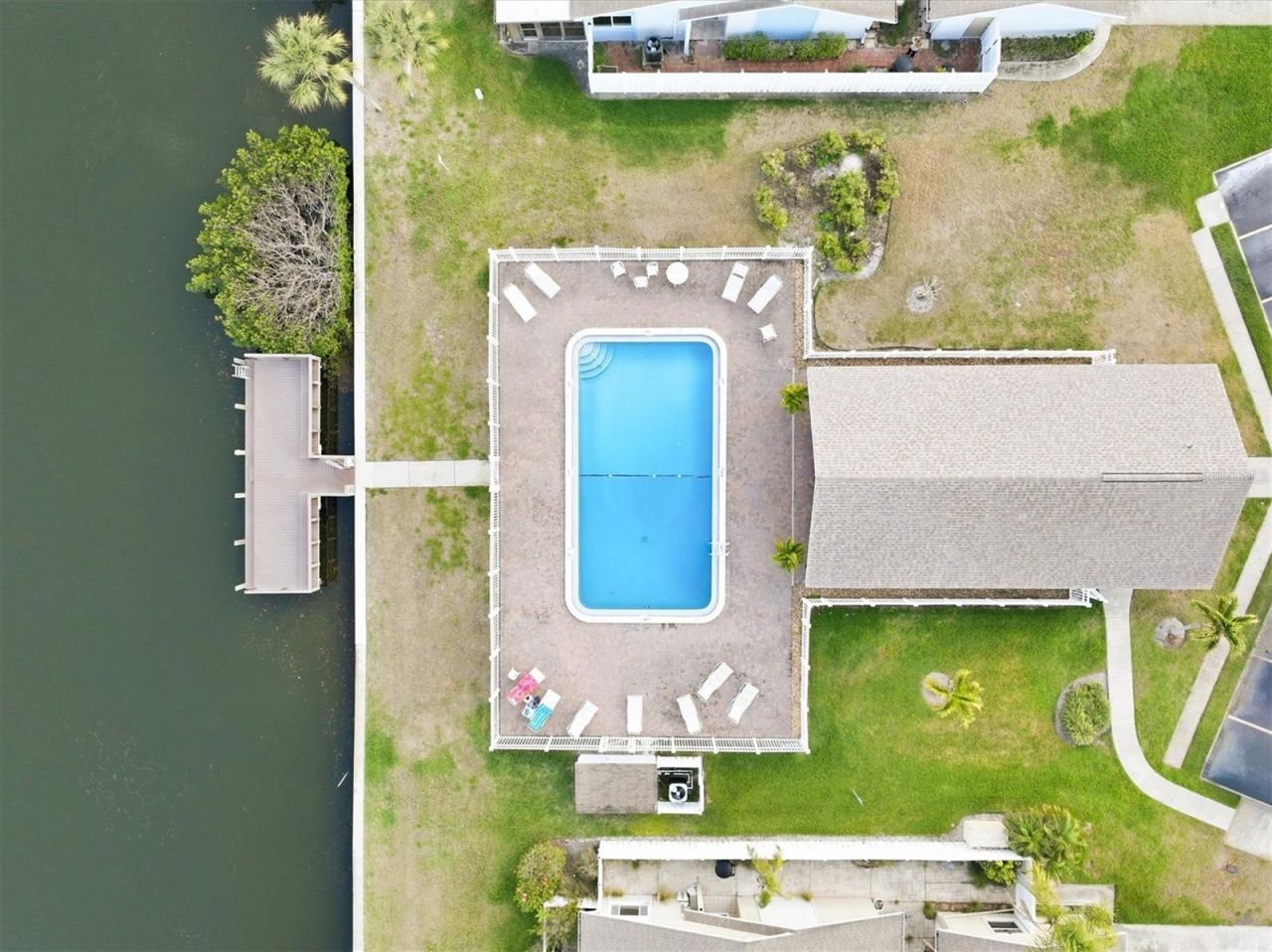 6537 Cape Hatteras Way Ne, Unit 4, Saint Petersburg, FL 33702 Photo