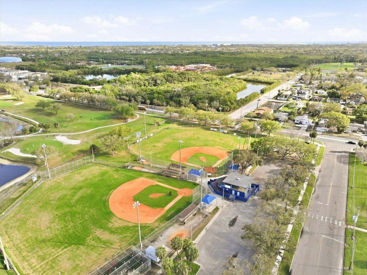 6537 Cape Hatteras Way Ne, Unit 4, Saint Petersburg, FL 33702 Photo