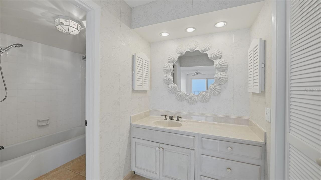 2301 Gulf Of Mexico Drive, Unit 43N, Longboat Key, FL 34228 Photo