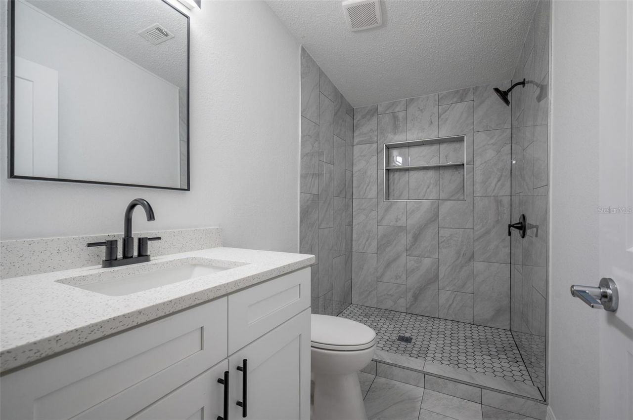 14327 NE 136th Place , Waldo, FL 32694 Photo