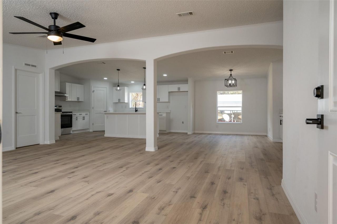 14327 NE 136th Place , Waldo, FL 32694 Photo