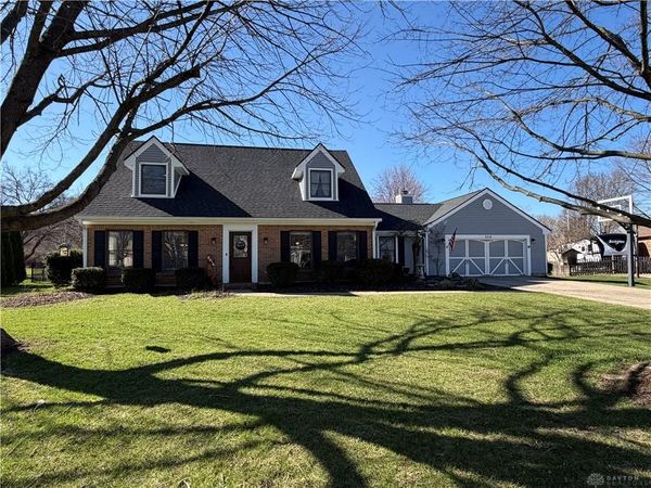 2516 S Park Lane, Washington TWP, OH 45458