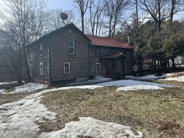 919 Bradford Hill Road, Crown Point, NY 12928