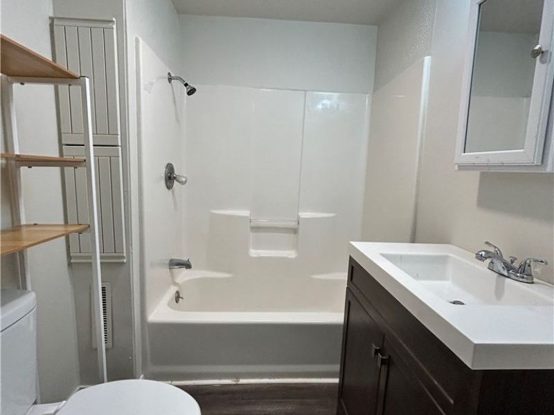 209 Maryland Street, Unit A, Tiltonsville, OH 43963 Photo 6