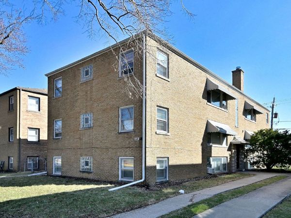 2743 N 72nd Court , Elmwood Park, IL 60707