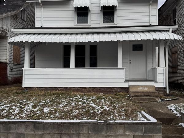 2712 Highlawn Avevnue, Huntington, WV 25702