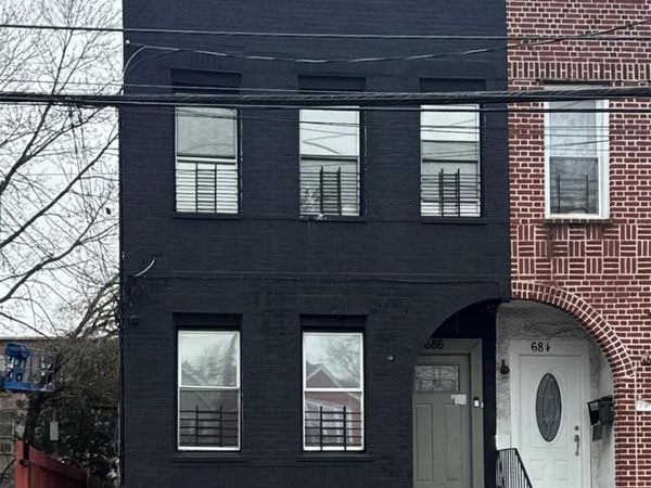 686 E 98th Street , Brooklyn, NY 11236